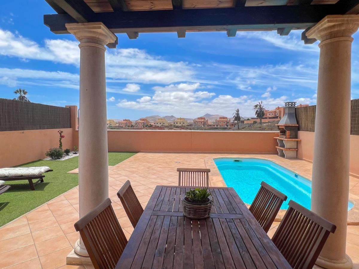 Villa Tarabilla With Private Pool & Ocean Views Corralejo Exterior foto